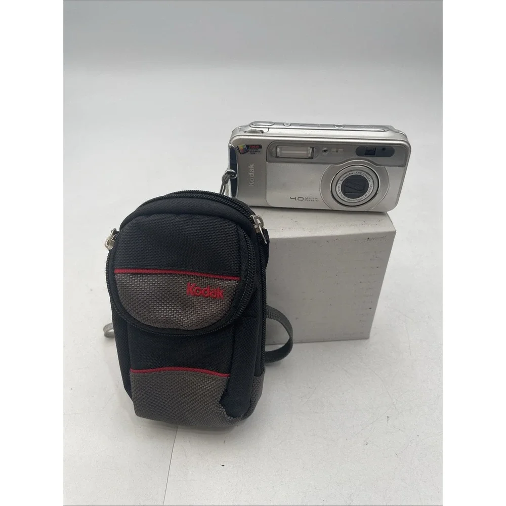 Kodak EasyShare LS743 4.0MP Digital Camera 3X Zoom+Battery+Memory Stick-TESTED